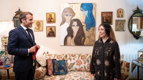 ماكرون يكشف تفاصيل لقاء فيروز.. ويعلن أغنيته المفضلة