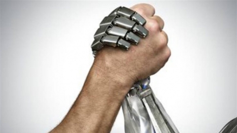 الذكاء الاصطناعي يتغلب على الإنسان في قتال الجو