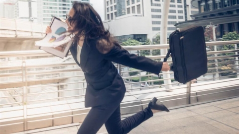 التأخر على المواعيد قد يكون مفيداً لصحتك