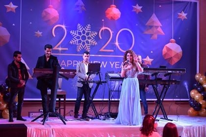 حسنا مطر تحي سهرة رأس السنة في السليمانية 