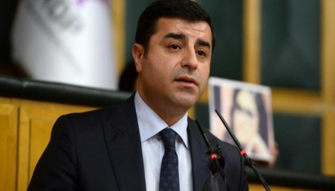 دميرطاش: أدين صراحة مقتل 13 من أبناء شعبنا كانوا بأيدي PKK