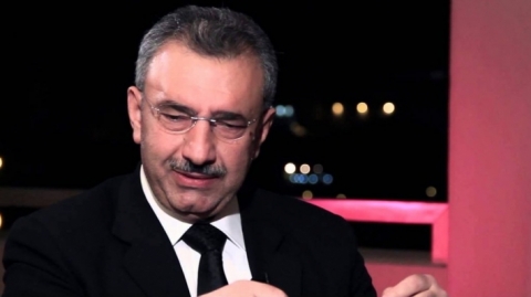 الشيخ علي لساسة العراق الشيعة: ترامب سيخسف بكم الأرض !