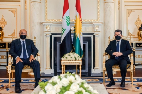 رئيس حكومة إقليم كوردستان يستقبل رئيس الجمهورية