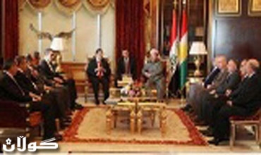 رئيس اقليم كوردستان يستقبل محافظ هكاري ووفد مرافق له