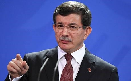 داود أوغلو: إذا أرادت أمريكا تسليح المقاتلين الكورد فنحن على استعداد لذلك