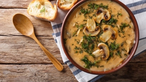 أثناء المرض... تناولوا هذه الأطعمة وتجنبوا الأخرى!