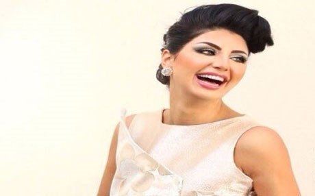 شابة كوردية مشاركة في مسابقة ملكة جمال: والدي سمح لي بالظهور عارية