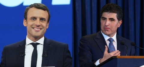 من هو جيم جونز ؟ وكيف أقنع ألف شخص على الانتحار الجماعي ؟ 