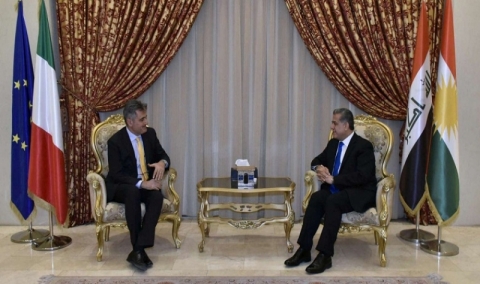 ضابطة كويتية في 