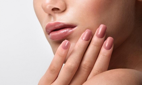 تعرَّفي إلى شخصيتك من لون طلاء أظافرك!