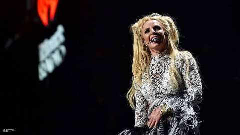 بريتني سبيرز تعلق حفلاتها بسبب والدها