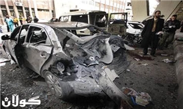 مقتل 7 أشخاص وجرح 100 بتفجير دير الزور