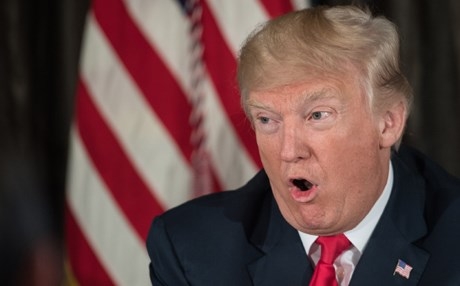 ميلانيا ترمب أكثر شعبية من الرئيس الأمريكي 