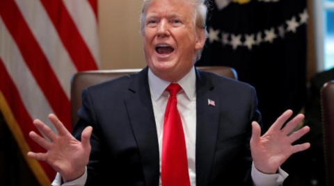 ترمب يسخر من الهند لتبرّعها بمكتبة عامّة لأفغانستان