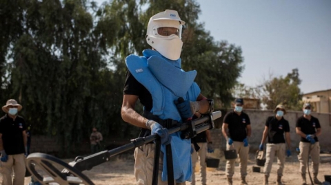 فرنسا تتبرع بـ 600 الف يورو لإزالة الغام داعش في العراق