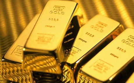 تعافي الذهب بعد تسجيله أدنى مستوى في أربعة أسابيع