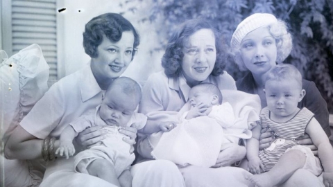 عيد الأم: لماذا يحتفل العالم بعيد الأم في تواريخ مختلفة؟