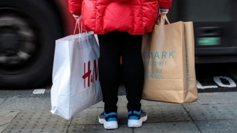 كيف تختار الهدية المناسبة لأصدقائك وأحبائك؟