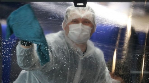 فيروس كورونا: خمس استراتيجيات أثبتت نجاحا في احتواء الوباء