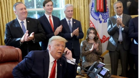 السودان يوافق على التطبيع مع إسرائيل