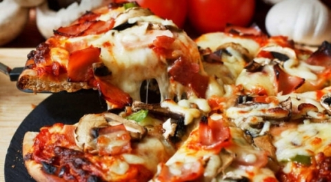 ان كنتم تعانون من ارتفاع ضغط الدم.. ابتعدوا عن هذه الاطعمة !