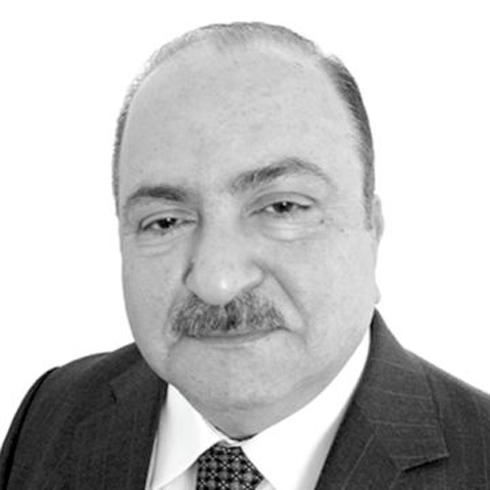 طهران ودمشق أرادتا إظهار لبنان مبتعداً عن عروبته