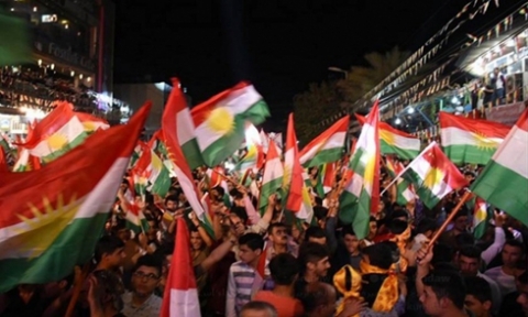 الحويت رداً على نصيف :علم كوردستان يمثل كياناً دستورياً بكل مكوناته ومنهم العرب