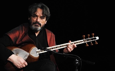 العازف الإيراني حسين عليزاده: الموسيقى الكوردية فتحت في وجهي باب التعرف على ثقافات أخرى