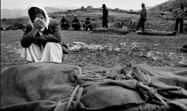 معرض فوتوغرافي عن الانفال وعمق الجرح الانساني الكوردي في عيوان (دانييل ميتران)