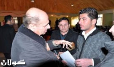 توزيع منح إعانات علاجية لعدد من ذوي الشهداء في مدينة السليمانية