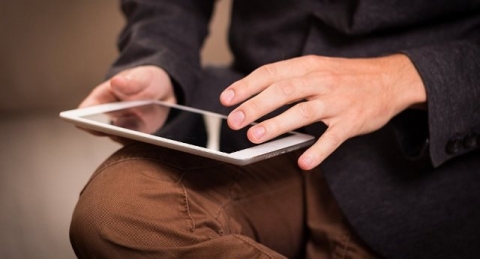 آبل تودع 2018 بفضيحة جديدة