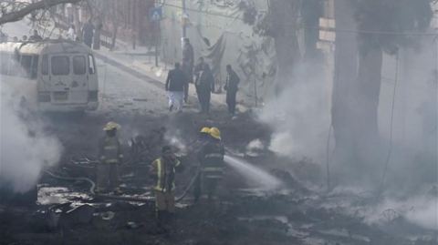 جرحى بتفجير انتحاري استهدف موظفين في مفوضية الانتخابات في كابول