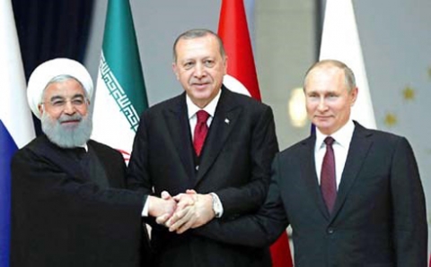 أردوغان يتوجه إلى طهران للقاء نظيريه الإيراني والروسي