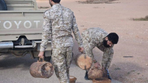 إصابة ثلاثة عناصر من الحشد الشعبي بانفجار ناسفة شمال الرمادي