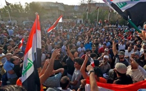 احتجاجات في البصرة تدعو الحكومة الى الكف عن اعتقال المتظاهرين