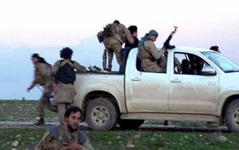 قيادي في البيشمركة : داعش ينشط مجدداً جنوب زمار