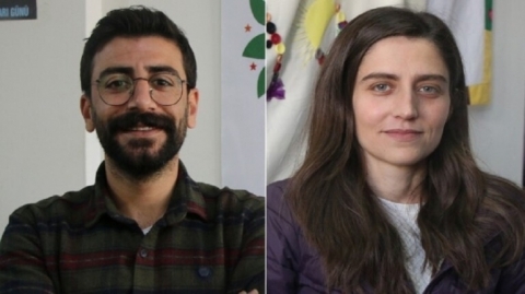 الأمن التركي يعتقل رئيسة بلدية و6 أعضاء من الشعوب الديمقراطي