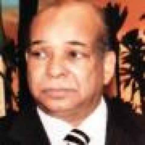 شرق المتوسط... غرب ماكرون