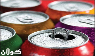 المشروبات الغازية والفوارة تماثل خطورة التدخين على صحة الإنسان