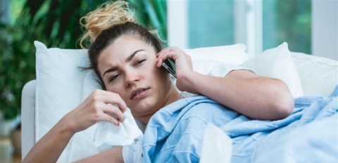 ما هي الأطعمة التي يجب تجنبها وأنت مصاب بالانفلونزا؟