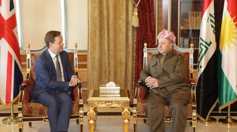 الرئيس البارزاني يلتقي دبلوماسيين وسفير بريطاني يؤكد: ندعم اقليما موحدا وقويا