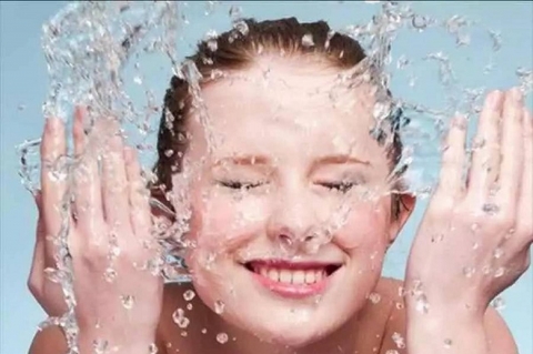 نصائح ذهبية للحفاظ على نضارة البشرة في فصل الشتاء