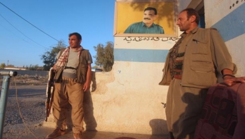 مخيم مخمور .. مخيم لاجئين أم معسكر لـ PKK؟