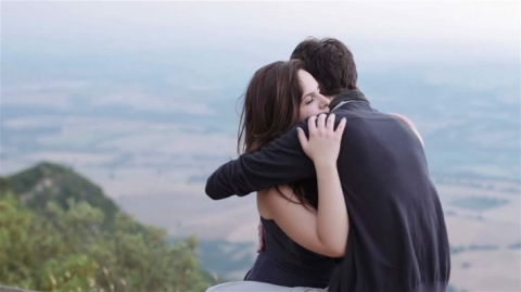 فوائد غير متوقعة للعناق!