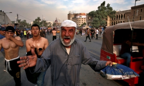 نشيد التخوين .. يُصعّد التوتر بين ناشطي العراق والصدر