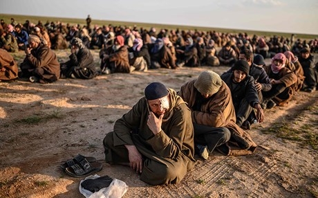  العلاقات الخارجية: نرفض أن يكون العراق وطناً بديلاً لمجرمي داعش