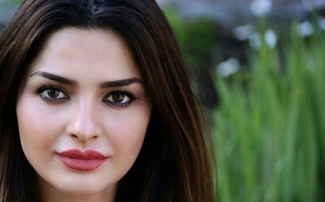 الفنانة الكوردية دوتمير نازي تطلق كليباً جديداً بعنوان 