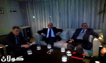 عبدالحميد درويش وبرهان غليون يجتمعان في العاصمة المصرية القاهرة