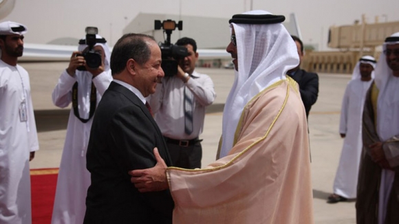 الرئيس البارزاني يصل إلى الإمارات في زيارة رسمية 