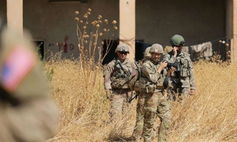 تقرير امريكي : الكورد يرون إعلان ترامب سحب القوات الأمريكية من سوريا 